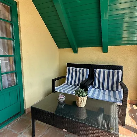 Apartman Frenki-lak