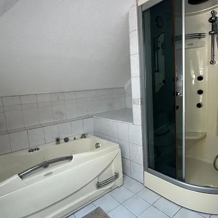 Frenki-lak Apartman *