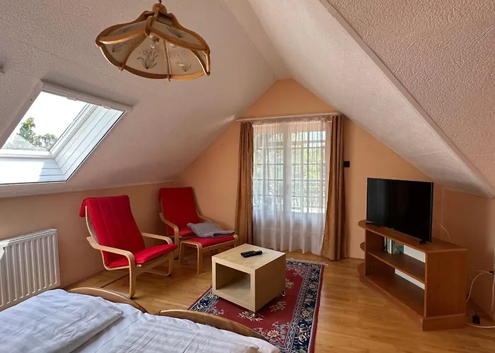 Apartment Frenki-lak *