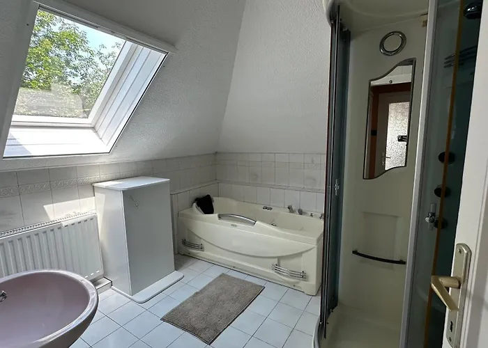 Frenki-lak Apartment